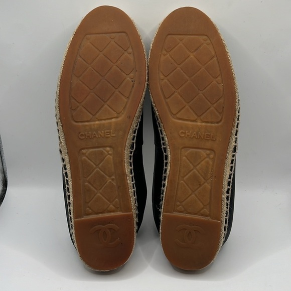 EUC Chanel Black Lambskin Espadrilles Size 9 - Picture 4 of 12